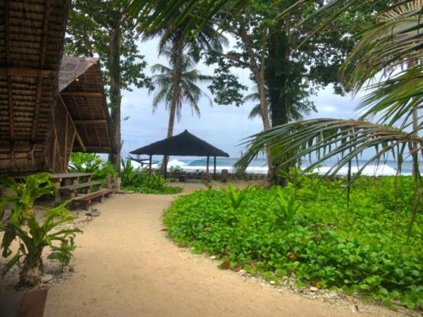 Hotel Southern Mentawai Outpost Sibigau Island Zewnętrze zdjęcie